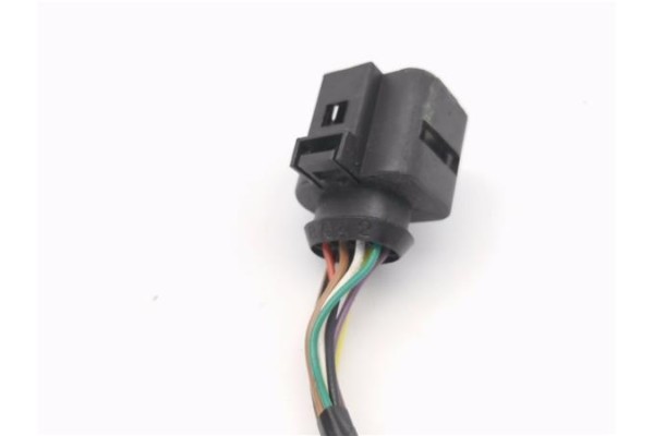 Recambio de retrovisor electrico izquierdo para seat ibiza (kj1) 1.0 style referencia OEM IAM E9026684  