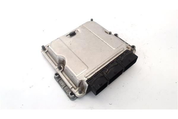 Recambio de centralita para renault master ii furgón (fd) 2.2 dci 90 referencia OEM IAM 0281010320  