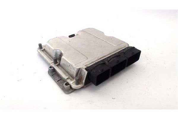 Recambio de centralita para renault master ii furgón (fd) 2.2 dci 90 referencia OEM IAM 0281010320  