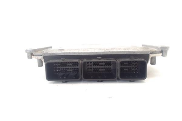 Recambio de centralita para renault master ii furgón (fd) 2.2 dci 90 referencia OEM IAM 0281010320  