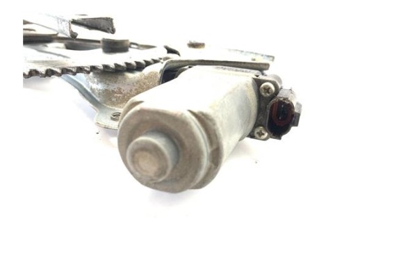 Recambio de mecanismo elevalunas delantero izquierdo para chevrolet aveo hatchback 1.2 ls referencia OEM IAM 95015329  