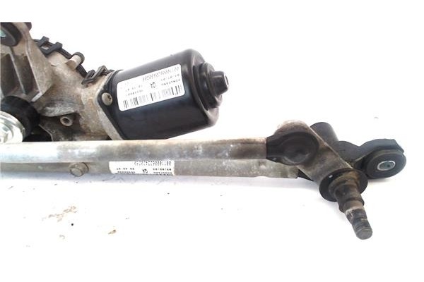 Recambio de motor limpiaparabrisas delantero para chevrolet aveo hatchback 1.2 ls referencia OEM IAM 96850001  