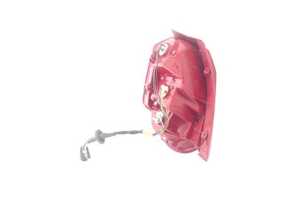 Recambio de piloto trasero derecho para chevrolet aveo hatchback 1.2 ls referencia OEM IAM 95952067  