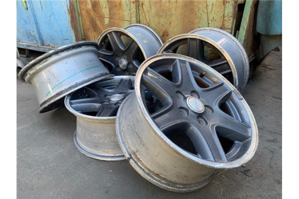 Recambio de juego llantas para jeep cherokee (kj) 2.5 crd básico referencia OEM IAM   