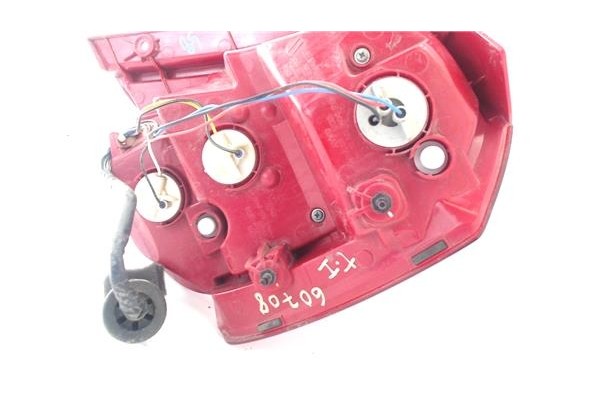 Recambio de piloto trasero izquierdo para chevrolet aveo hatchback 1.2 ls referencia OEM IAM 95952066  