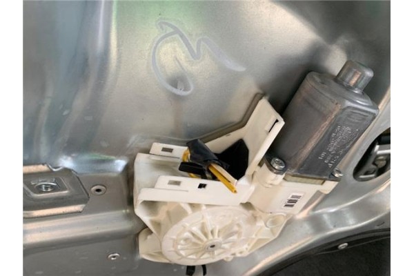 Recambio de elevalunas electrico delantero izquierdo para ford focus ii (da_) 1.6 tdci referencia OEM IAM 984562111  