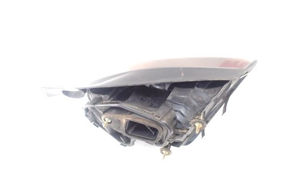 Recambio de piloto trasero derecho para fiat stilo (192) 1.9 jtd (192_xe1a) referencia OEM IAM 46823705  