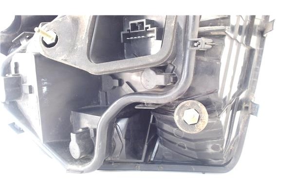 Recambio de piloto trasero derecho para fiat stilo (192) 1.9 jtd (192_xe1a) referencia OEM IAM 46823705  
