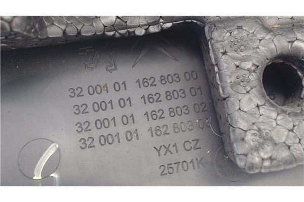 Recambio de embellecedor columna direccion para citroen c3 picasso 1.6 exclusive referencia OEM IAM 320010116280300  