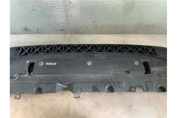 Recambio de refuerzo paragolpes para citroen c3 picasso 1.6 exclusive referencia OEM IAM 9681778180  