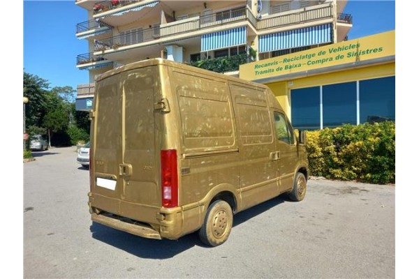 iveco 29l11 del año 2000