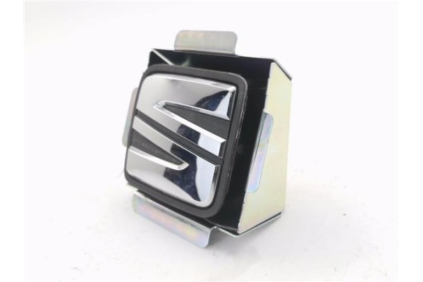 Recambio de maneta exterior porton para seat ibiza (kj1) 1.0 style referencia OEM IAM 6J4827565E 6J0827565A 