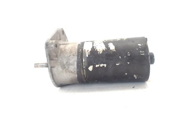 Recambio de motor arranque para volkswagen polo iv (9n1) 1.4 16v referencia OEM IAM 036911023Q  