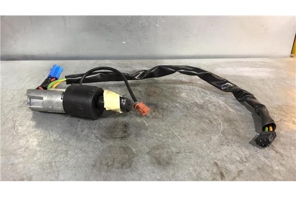 Recambio de clausor para peugeot 206 berlina (1998) 1.4 hdi eco 70 referencia OEM IAM N0501539  