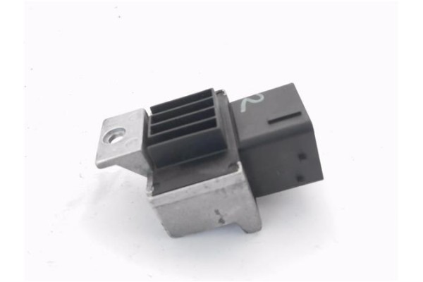 Recambio de caja precalentamiento para dacia dokker 1.5 essential referencia OEM IAM 110678071R  