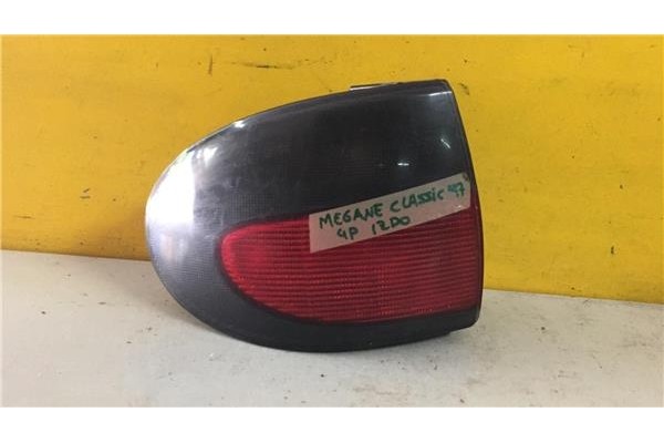 Recambio de piloto trasero izquierdo para renault megane i classic (la0) 1.9 d europa referencia OEM IAM 7700838530  
