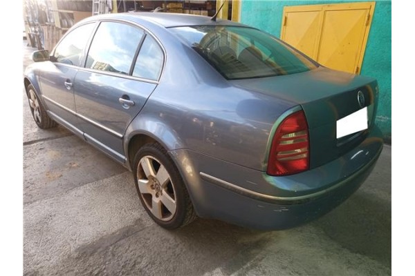 skoda superb (3u4) del año 2003