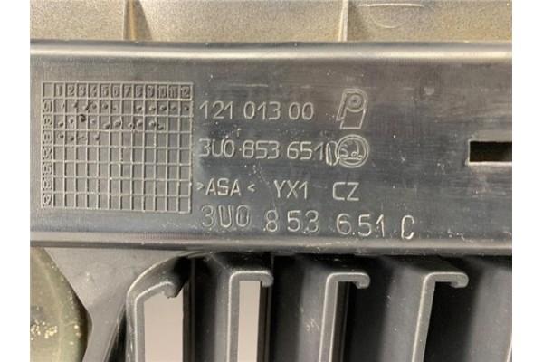 Recambio de rejilla capo para skoda superb (3u4) 1.9 tdi referencia OEM IAM 3U08536510  