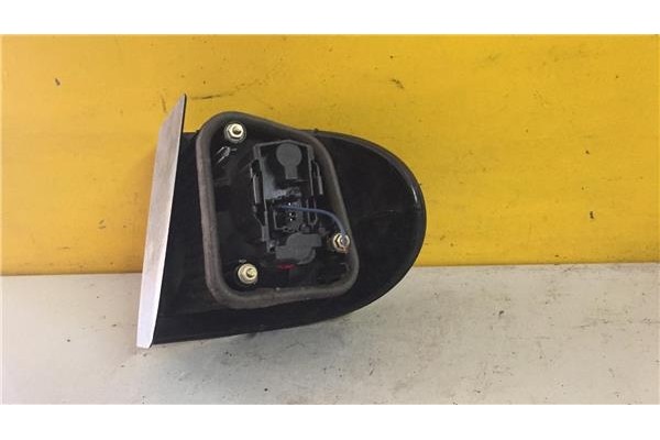 Recambio de piloto trasero izquierdo para renault megane i classic (la0) 1.9 d europa referencia OEM IAM 7700838530  
