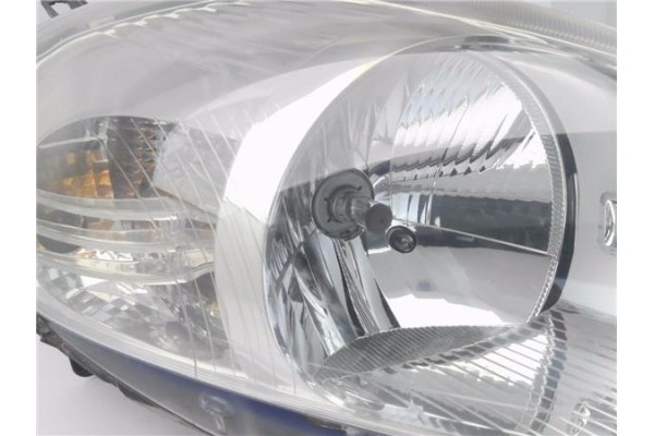 Recambio de faro delantero dcho para fiat punto / grande punto (199) 1.3 d multijet referencia OEM IAM 89101388 51840989 