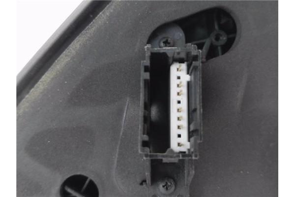 Recambio de retrovisor electrico derecho para renault clio ii fase ii (b/cb0) 1.5 authentique referencia OEM IAM 8200163302 E201