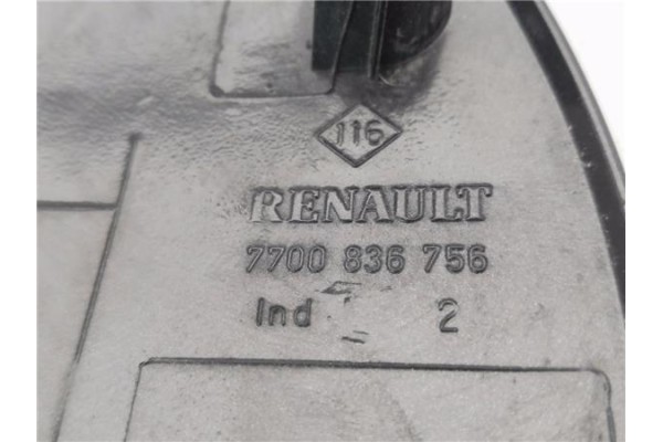 Recambio de tapa exterior combustible para renault clio ii fase ii (b/cb0) 1.5 authentique referencia OEM IAM 7700836756  