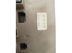 CAJA FUSIBLES/RELE 674660A 