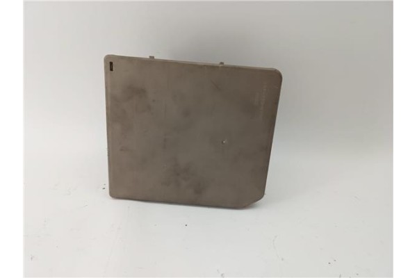 Recambio de caja fusibles/rele para renault clio iii 1.5 dci (br17, cr17) referencia OEM IAM 674660A  