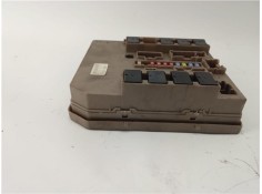 Recambio de caja fusibles/rele para renault clio iii 1.5 dci (br17, cr17) referencia OEM IAM 674660A  