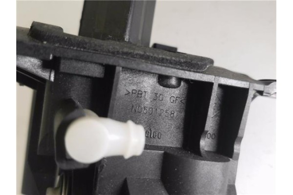 Recambio de cierre electromagnetico porton para renault clio ii fase ii (b/cb0) 1.5 authentique referencia OEM IAM 8200060917 N0