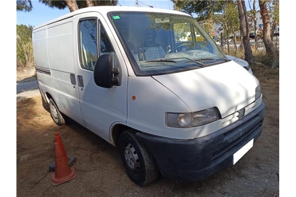 peugeot boxer furgón (230l) del año 2000