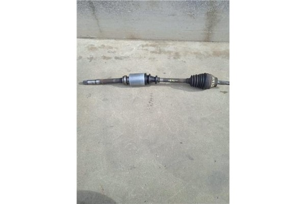 Recambio de palier delantero derecho para citroen saxo 1.6 vts 16v referencia OEM IAM 32737F 32737K 