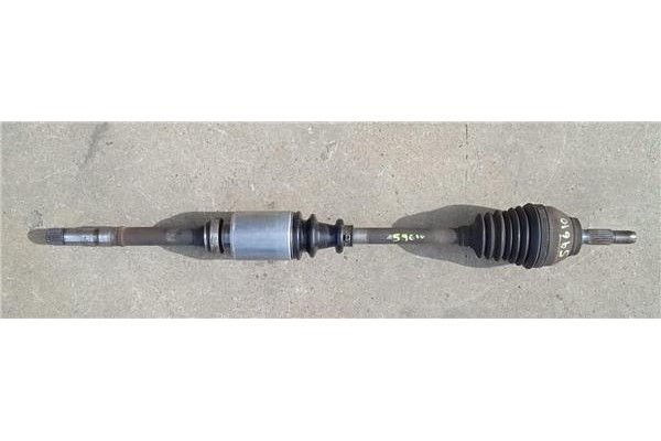 Recambio de palier delantero derecho para citroen saxo 1.6 vts 16v referencia OEM IAM 32737F 32737K 