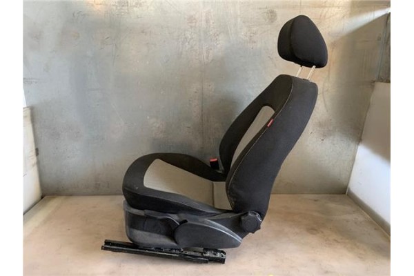 Recambio de asiento delantero izquierdo para seat ibiza berlina (6j5) 1.4 stylance / style referencia OEM IAM 6R3881105L  