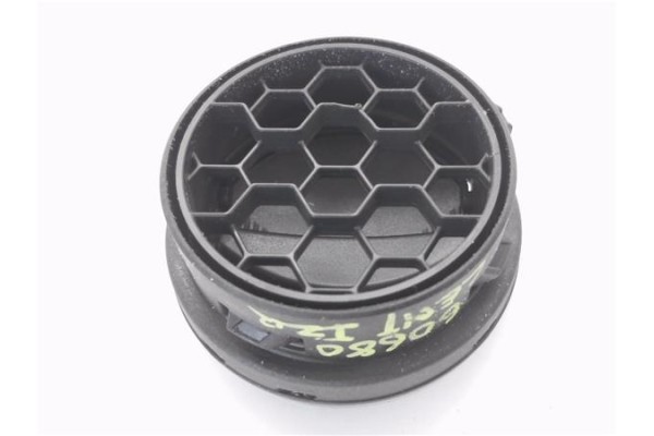 Recambio de rejilla entrada de aire para seat ibiza berlina (6j5) 1.4 stylance / style referencia OEM IAM 6J08191102ZZ  