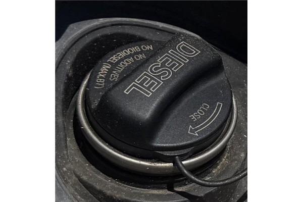 Recambio de tapon combustible para bmw serie 1 berlina 5p (f20) 2.0 116d referencia OEM IAM 16117482901  