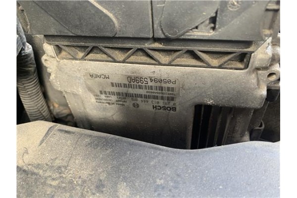 Recambio de centralita para jeep compass (mk) 2.0 sport referencia OEM IAM 0281013444 P05094599AD 