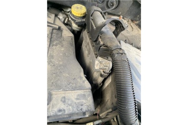 Recambio de centralita para jeep compass (mk) 2.0 sport referencia OEM IAM 0281013444 P05094599AD 