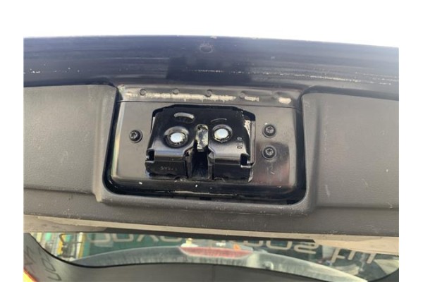 Recambio de cierre electromagnetico porton para jeep compass (mk) 2.0 sport referencia OEM IAM 4589176AC  