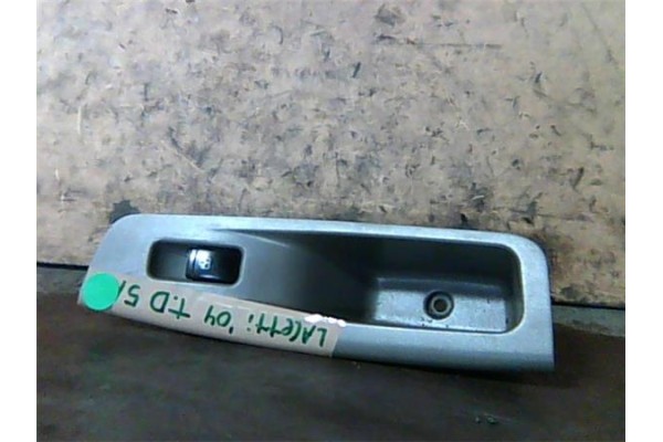 Recambio de mando elevalunas para daewoo lacetti (2004) 1.6 cdx [1,6 ltr. - 80 kw cat] referencia OEM IAM   