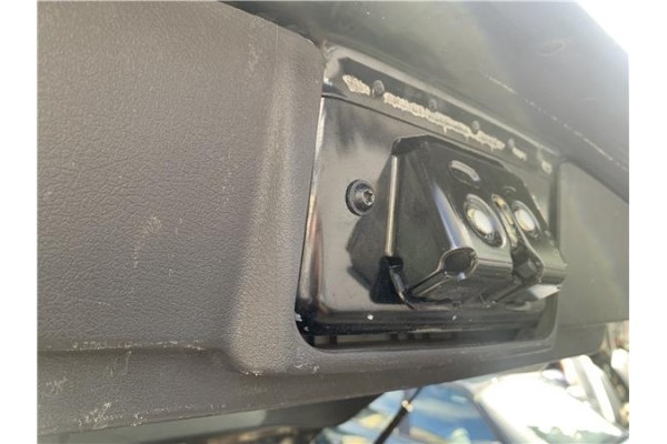 Recambio de cierre electromagnetico porton para jeep compass (mk) 2.0 sport referencia OEM IAM 4589176AC  