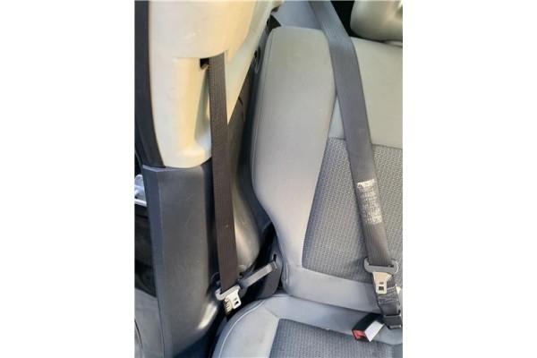 Recambio de cinturon seguridad trasero derecho para jeep compass (mk) 2.0 sport referencia OEM IAM YX40XDVAC  