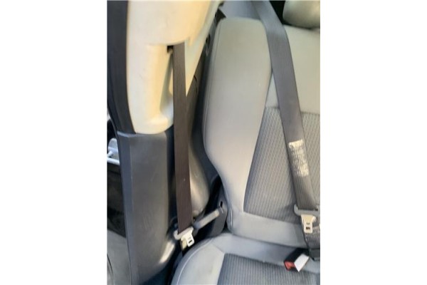 Recambio de cinturon seguridad trasero derecho para jeep compass (mk) 2.0 sport referencia OEM IAM YX40XDVAC  