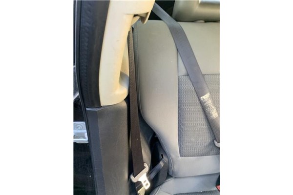 Recambio de cinturon seguridad trasero derecho para jeep compass (mk) 2.0 sport referencia OEM IAM YX40XDVAC  