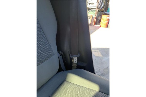 Recambio de cinturon seguridad trasero izquierdo para jeep compass (mk) 2.0 sport referencia OEM IAM YX41XDVAC  