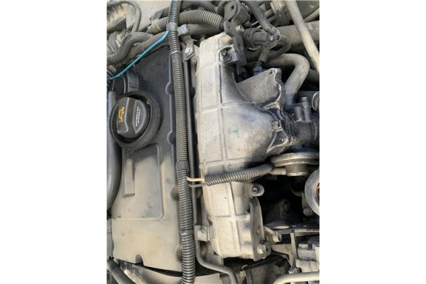 Recambio de colector admision para jeep compass (mk) 2.0 sport referencia OEM IAM 68001461AA  