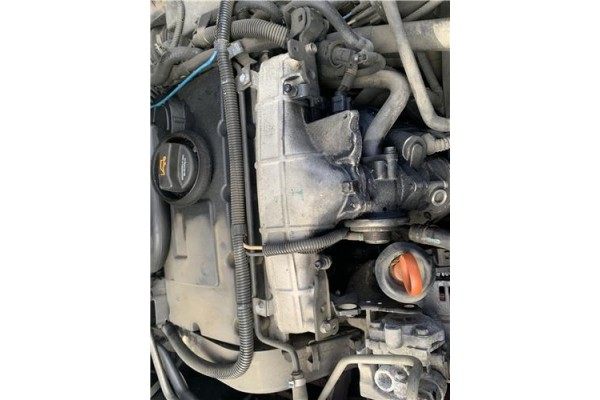 Recambio de colector admision para jeep compass (mk) 2.0 sport referencia OEM IAM 68001461AA  