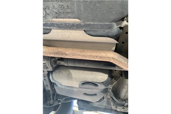 Recambio de deposito combustible para jeep compass (mk) 2.0 sport referencia OEM IAM 05105329AD TADBB3416B0221 