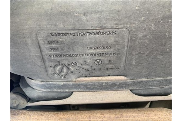 Recambio de deposito combustible para jeep compass (mk) 2.0 sport referencia OEM IAM 05105329AD TADBB3416B0221 