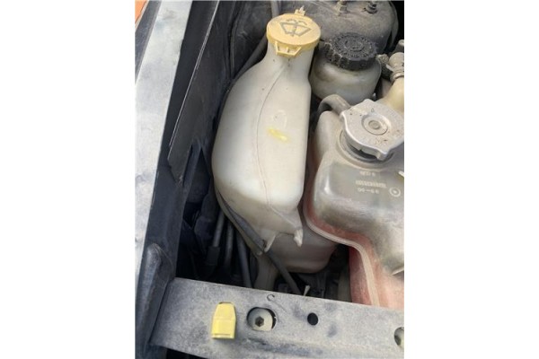 Recambio de deposito limpiaparabrisas para jeep compass (mk) 2.0 sport referencia OEM IAM 5189350AA  